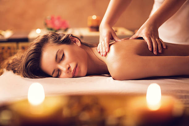 BACK MASSAGE